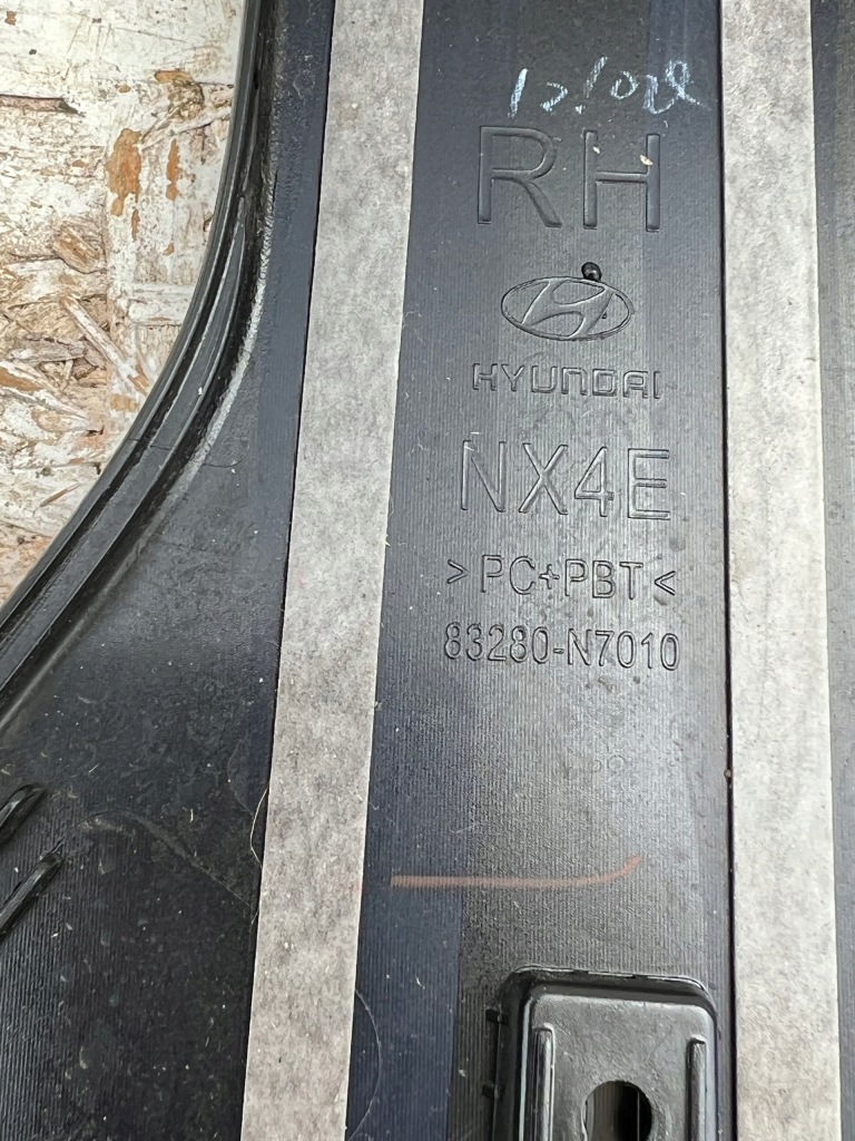фото №4, Молдинг дверь правая задняя hyundai tucson iv