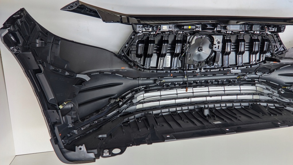 фото №12, Бампер перед mercedes eqa h243 amg