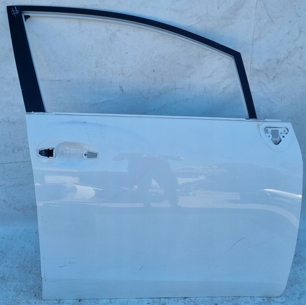 фото №1, Дверь toyota verso 09-18 правый перед