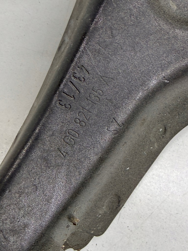 фото №9, Audi a6 s6 c7 кронштейн кронштейн крыла левый перед цвет ly9b