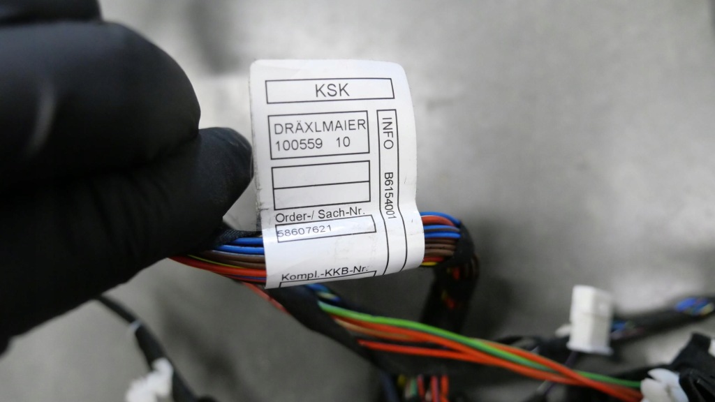 фото №13, Bmw x4 f26 жгут электропроводка панели консоли приборная панель волоконно-оптический кабель hud head up