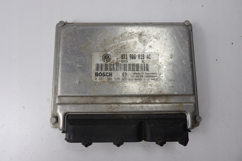 фото №1, Vw passat b5 2.3 бортовой компьютер двигателя