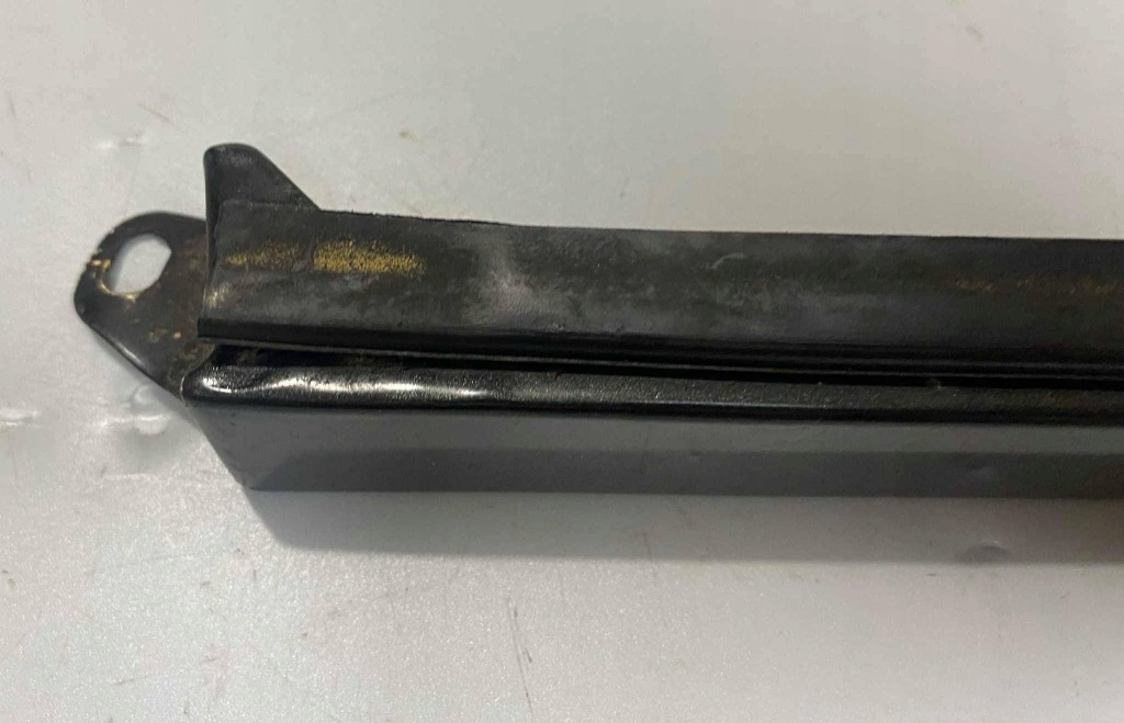 Mercedes-benz e w124 молдинг под фара передняя левая l с Разборки