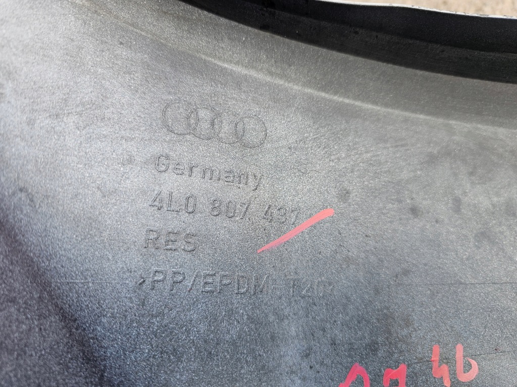 Audi q7 4l 07r offroad бампер передній перед під  pdc 4l0807437 Київ