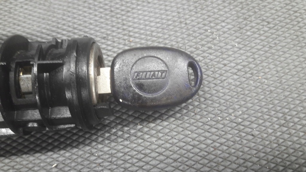 фото №9, 05521 замок запалювання ключ fiat punto ii 01r 5v 5d