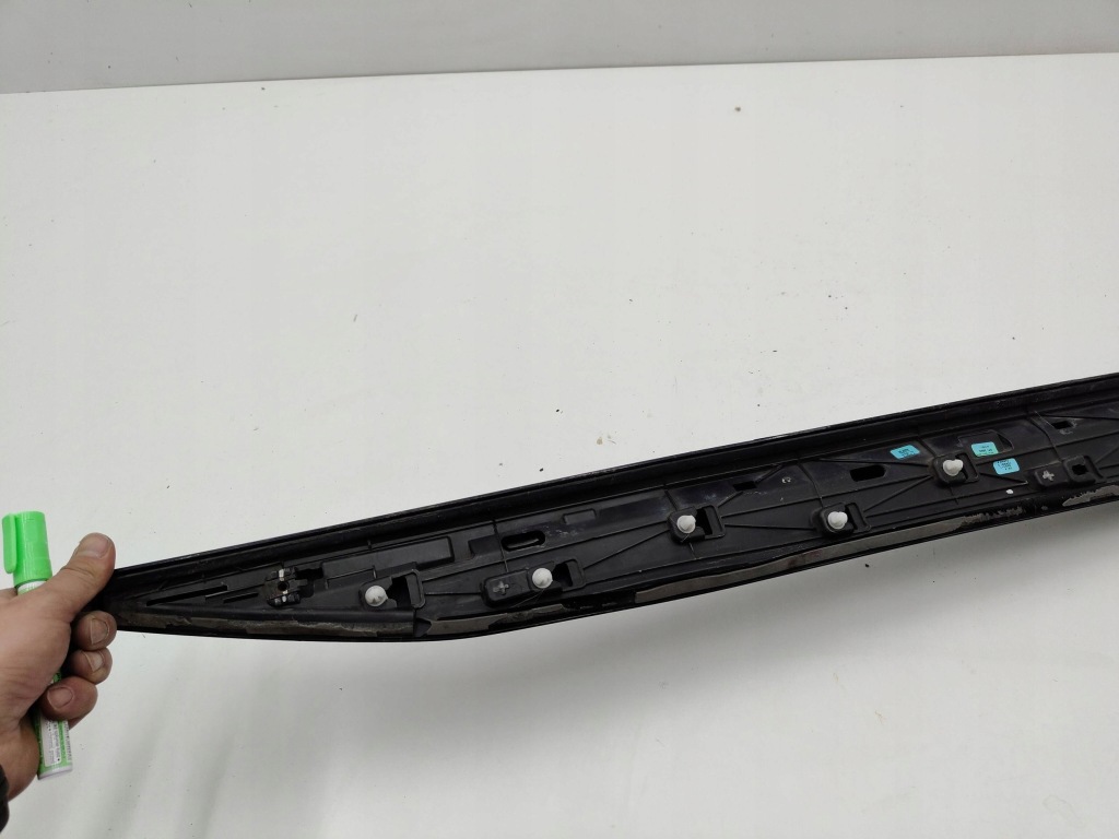 Skoda superb 3 молдинг дверь левый  перед передняя левая 3v0854939 с Разборки