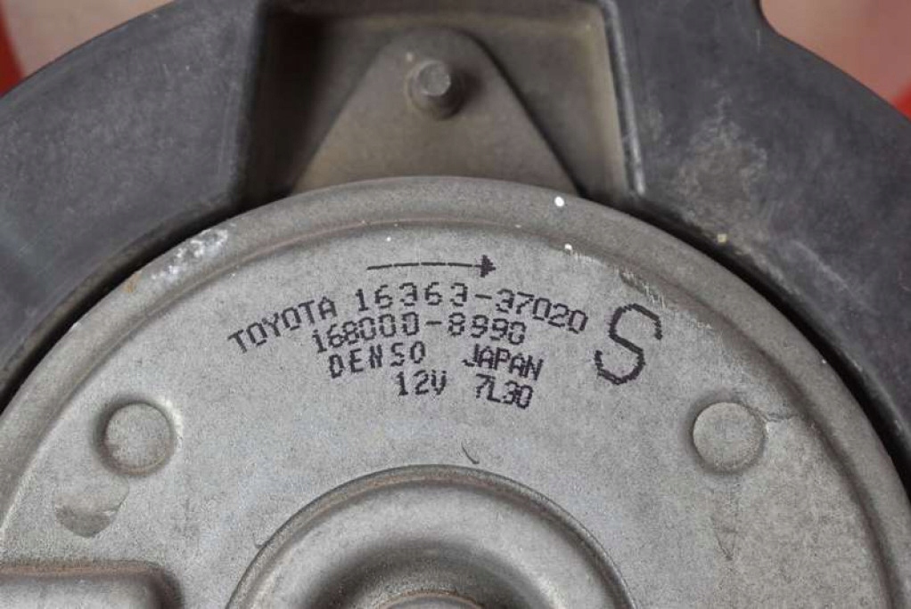 фото №10, Вентилятор 100222-1374 toyota prius 3 iii xw30 1.8 hybrid 99 km 09-11