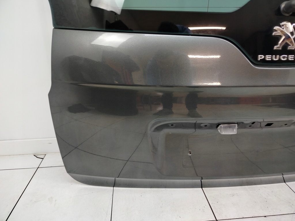 Peugeot 5008 1 2009r- крышка багажника багажника задний  задняя ktp ktpd Недорого