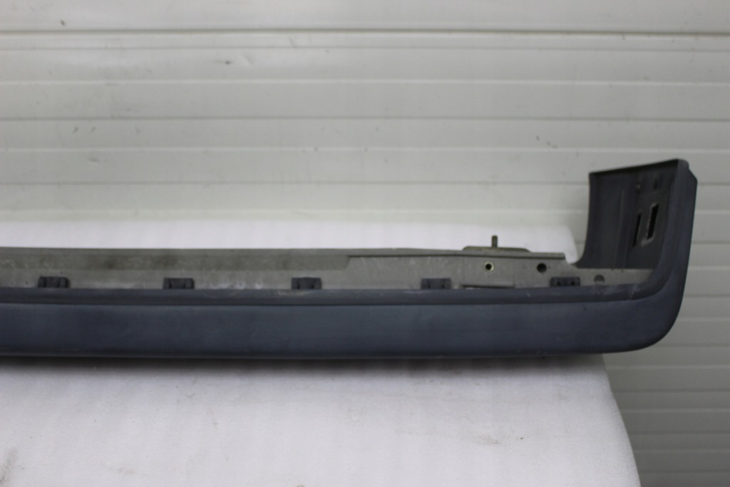 фото №15, Mercedes w201 190 бампер задня задній вузька молдинг