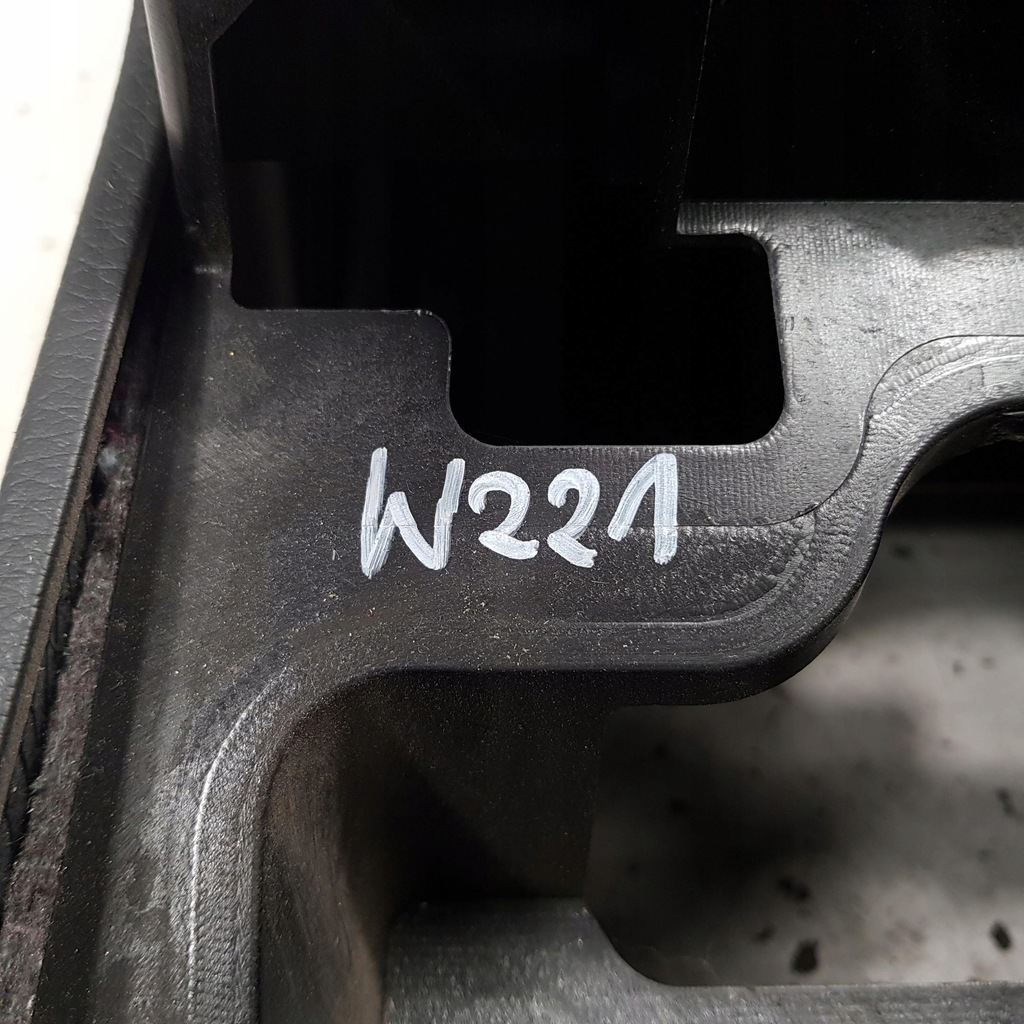 фото №6, Туннель подлокотник бардачок mercedes w221 lift