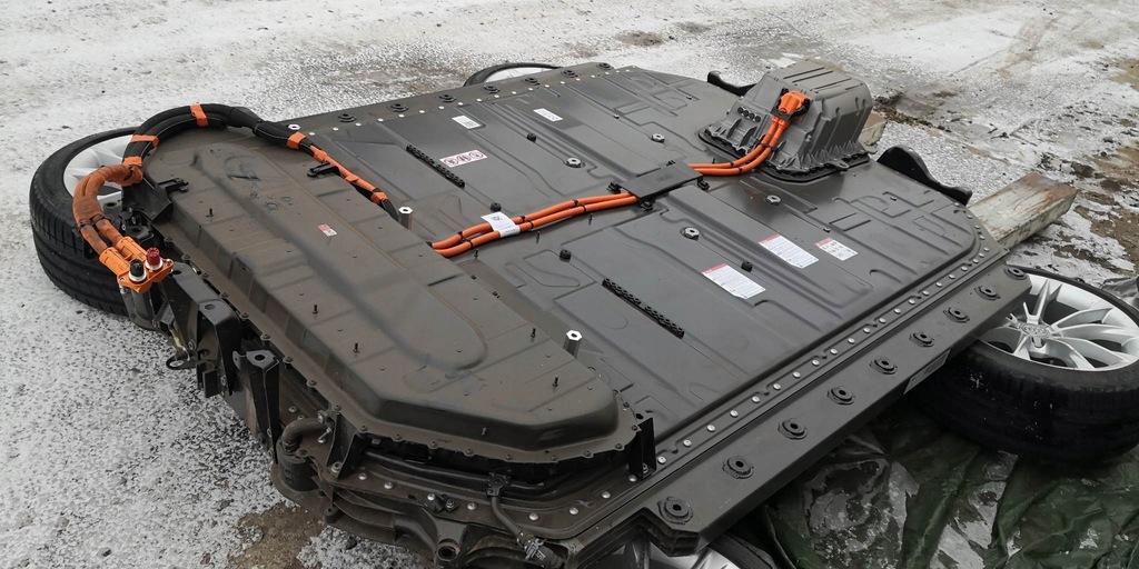 фото №14, Корпус акумулятора акумулятор audi e-tron etron 4ke801967 95kwh