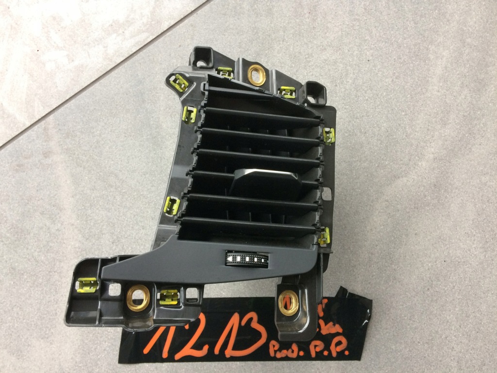 фото №12, Audi a1 ii 82a решітка обдув 82b820902a - 901a