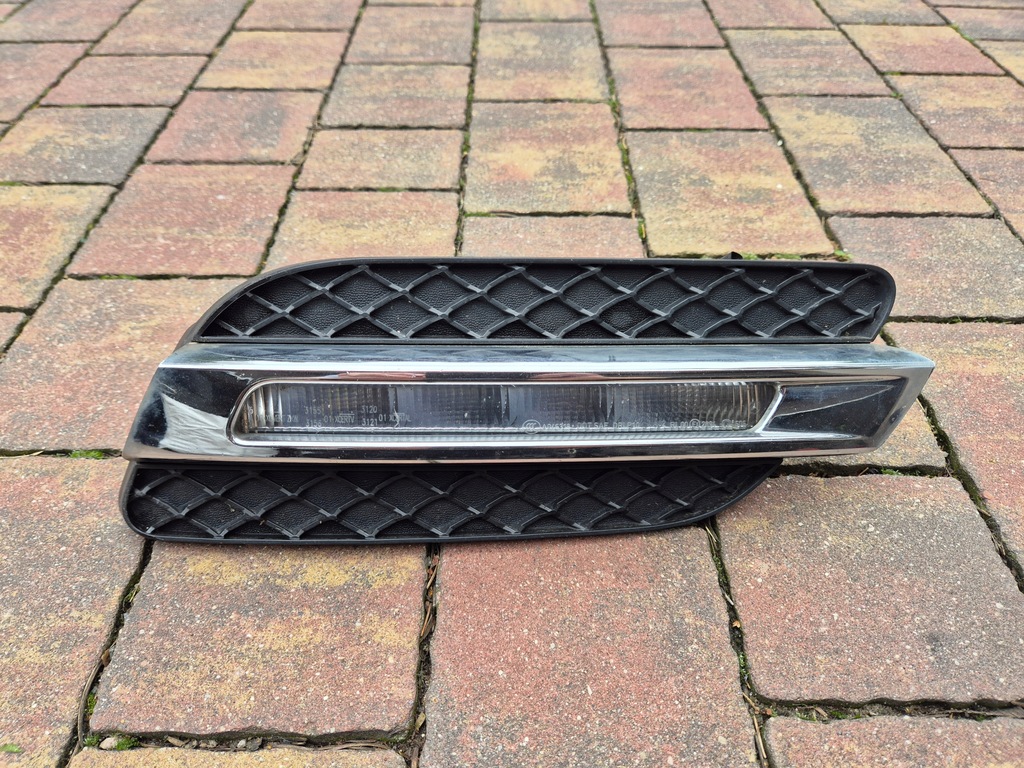 фото №1, Лампа led решітка правий перед mercedes ml w166