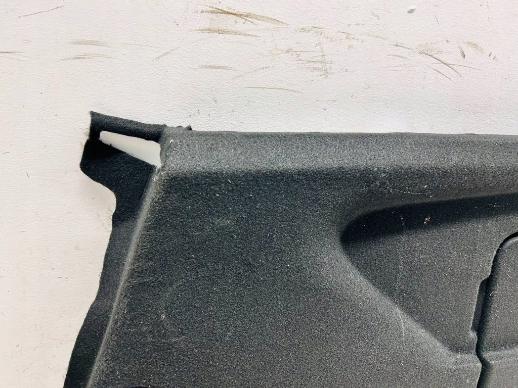 фото №6, Corolla e21 kombi 2.0h обшивка оббивка багажника права правий