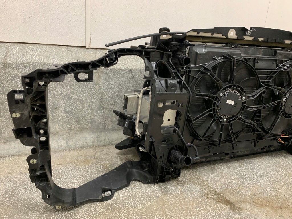 Porsche macan 95b рестайлинг  ремень передний радиатор комплектная 95b959455g eu. оригинал. с Разборки