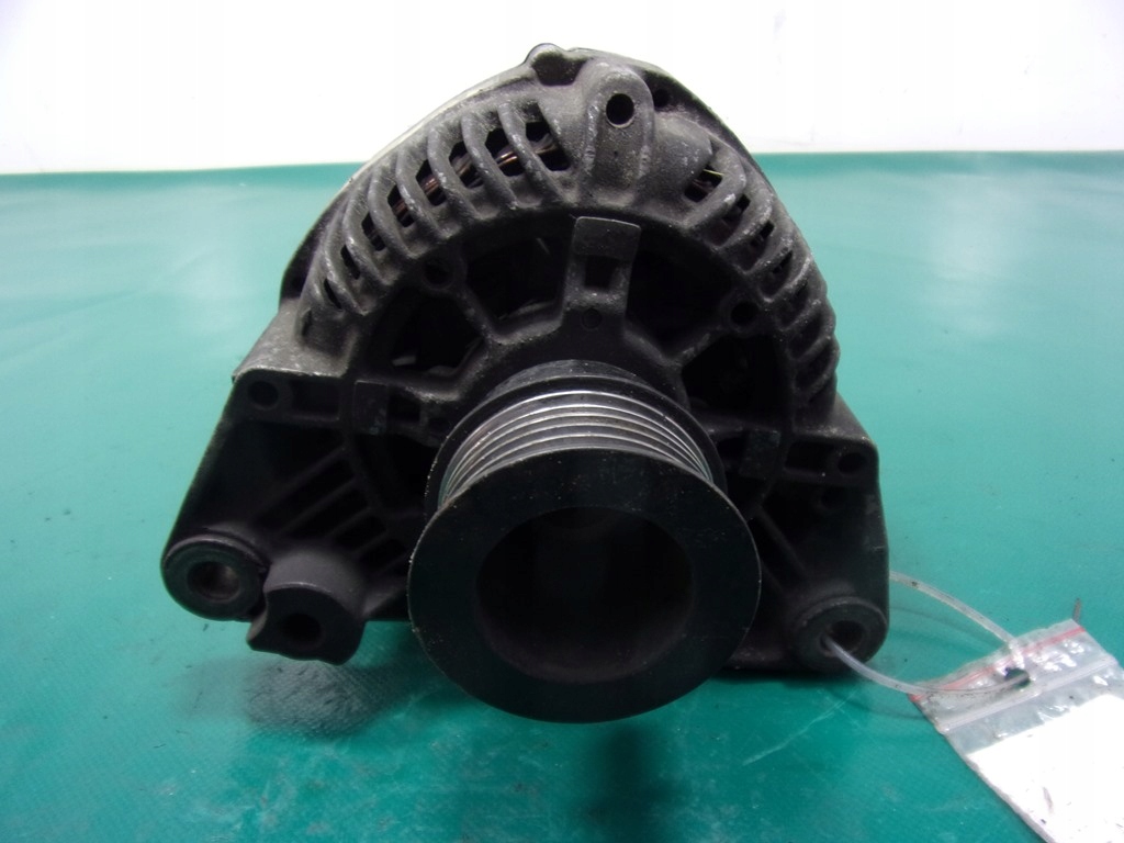 Купить Bmw e46 1.9 генератор