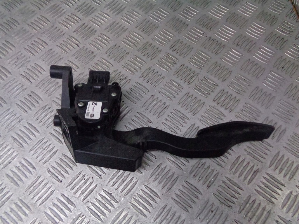 фото №1, Потенциометр газа opel meriva a 93335443