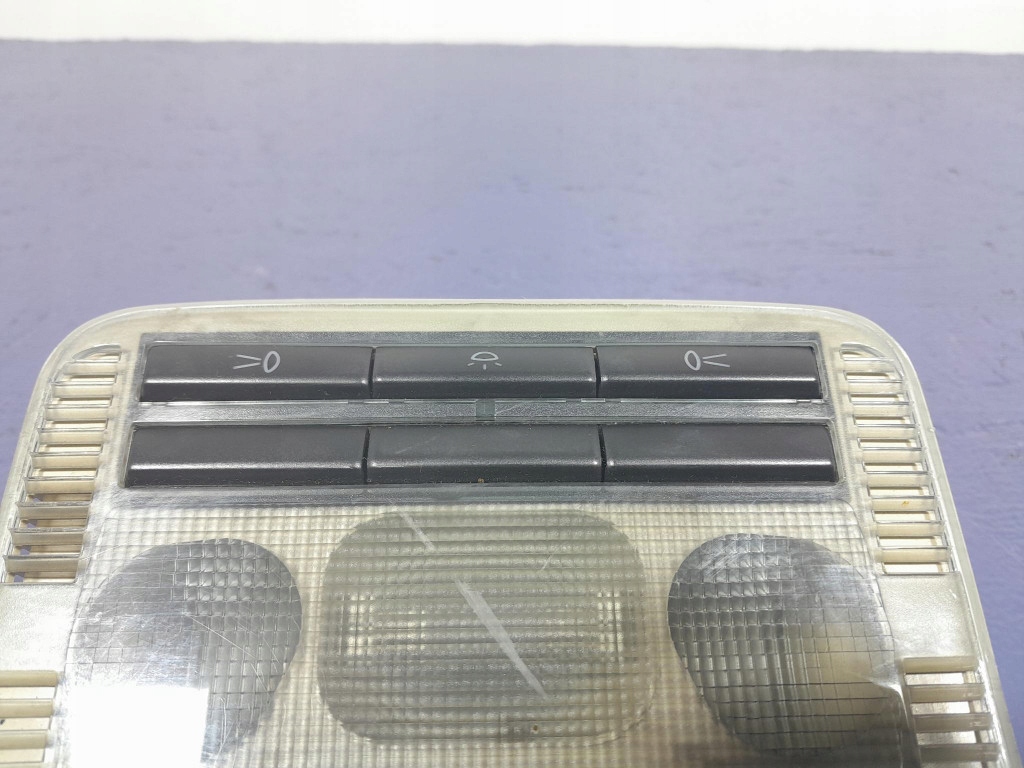 Alfa romeo 159 лампа бардачок потолочный перед Цена