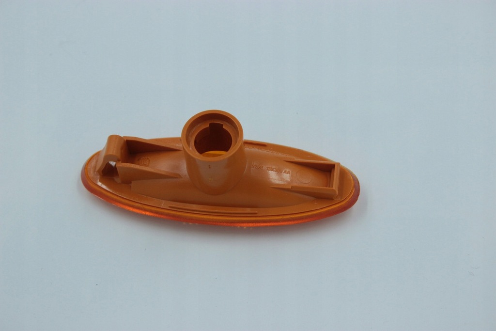 фото №1, Поворотник polcar 3207195e