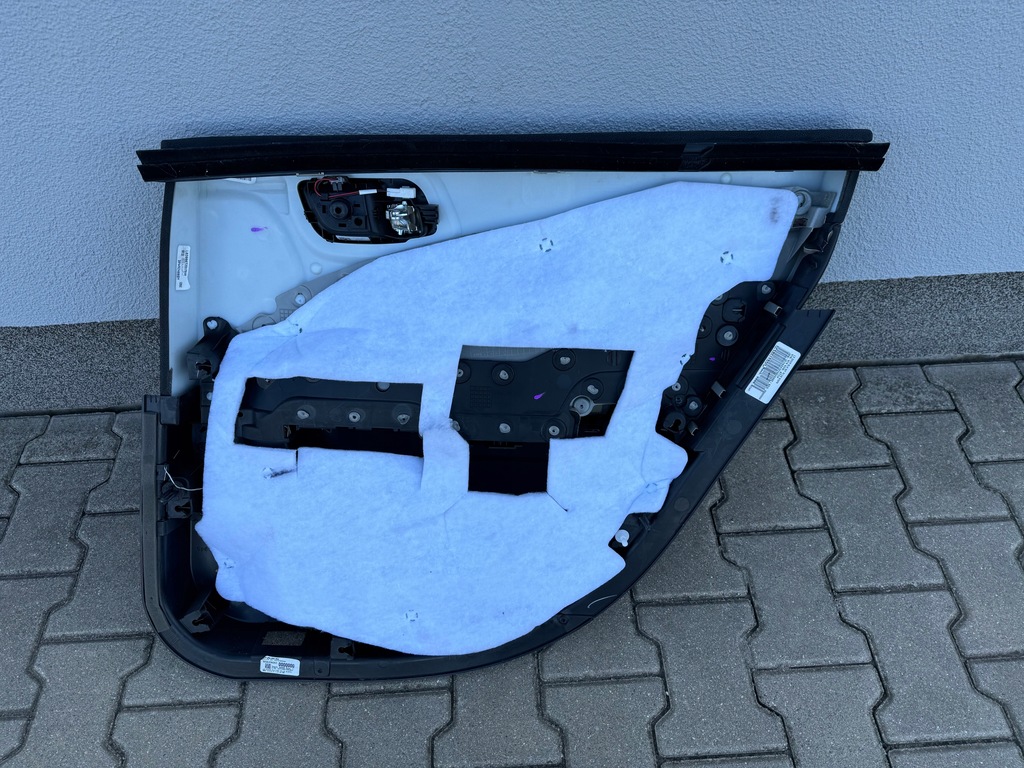 фото №7, Dodge charger srt задній лівий обшивка двері 2015+