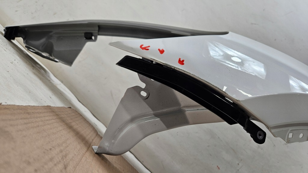 Крило ліве перед передній tesla model y оригінальний Зі Шроту