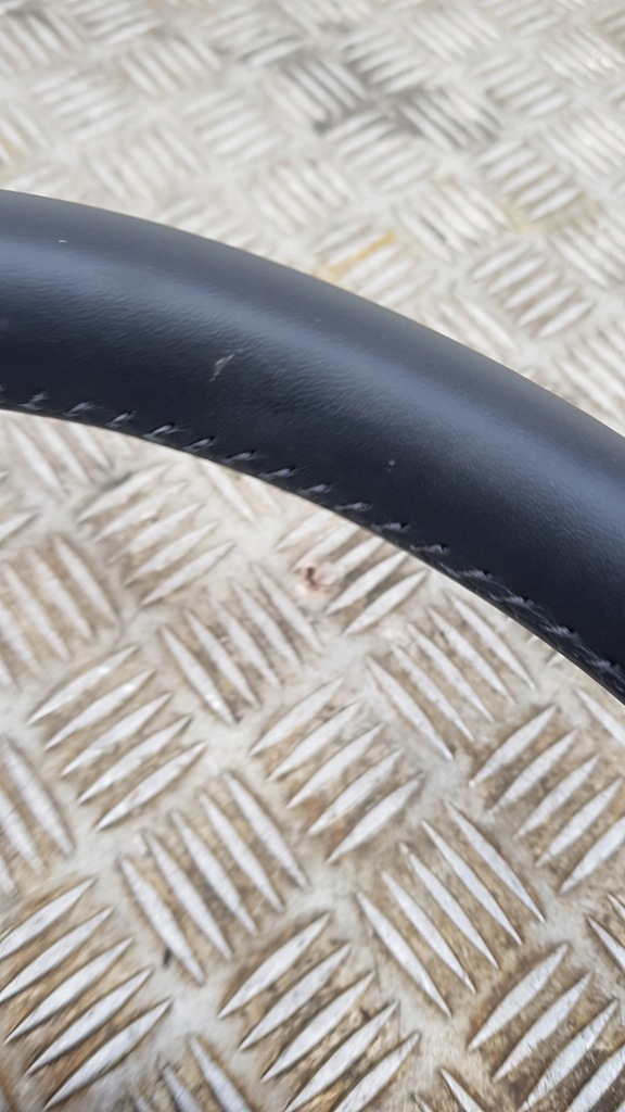 фото №5, Skoda octavia iv повітропровід шкіряний панель multi bardzo ładna