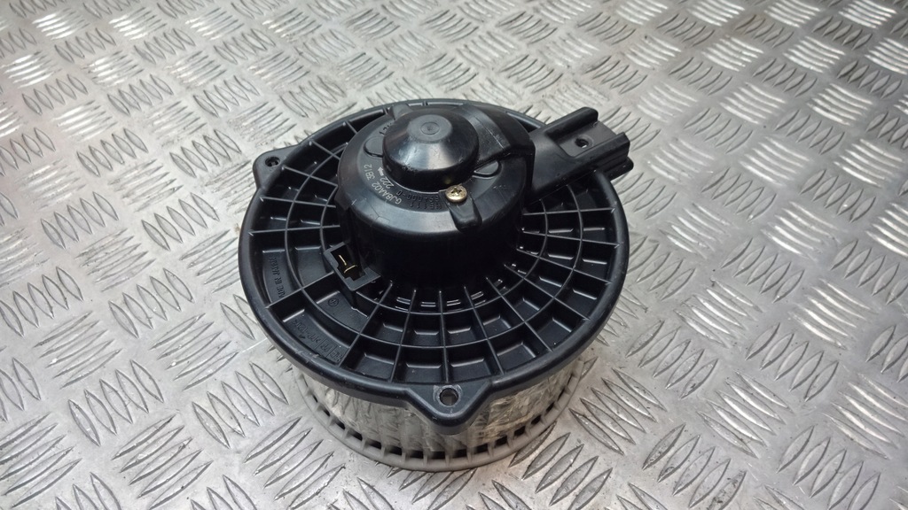 фото №1, Вентилятор обдув mazda 2 dy 1.4 gj8aa023b12