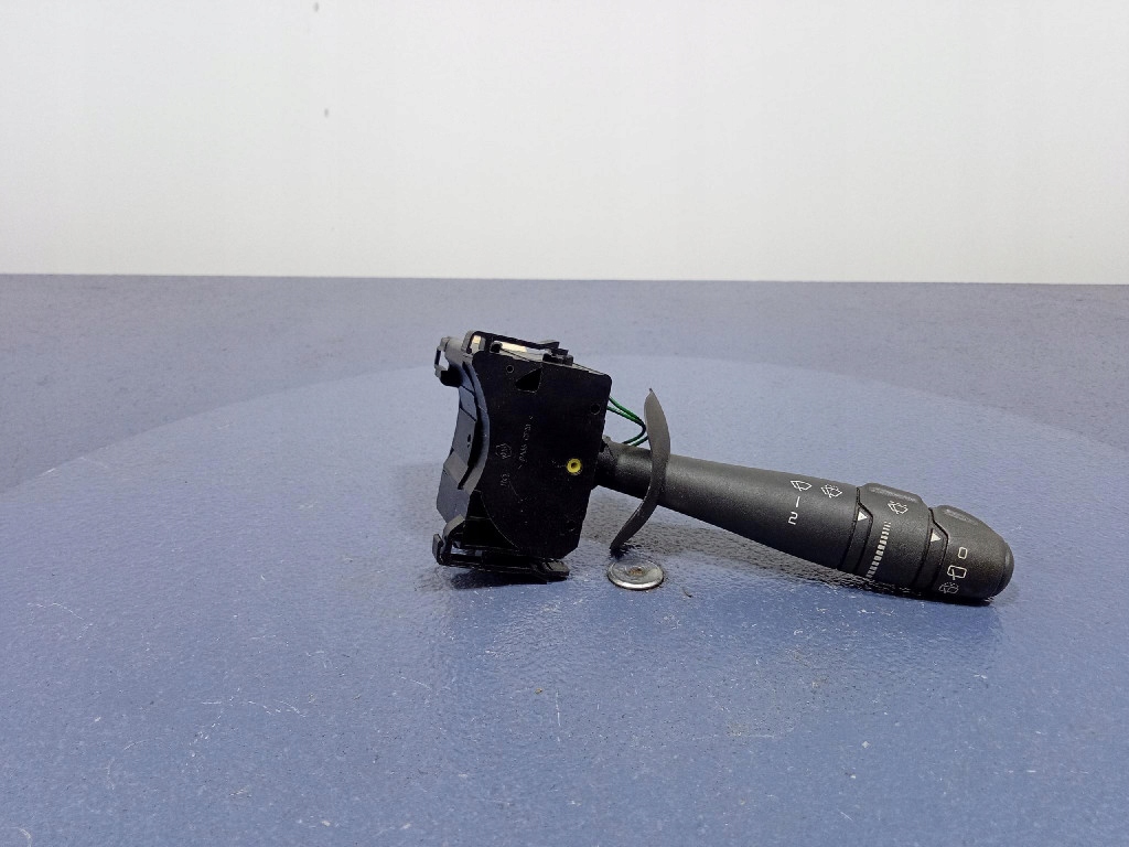 фото №1, Переключатель дворник renault trafic opel vivaro ii 8200878339