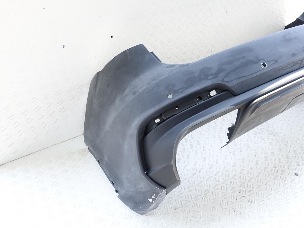 Maserati levante m161 lift 18- gts бампер задня Ціна