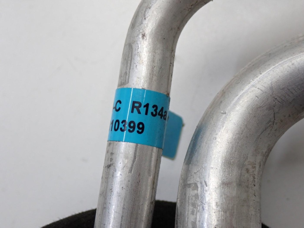 Купити Патрубок шланг трубка кондиціонера 1600869-00-c tesla model x 3d1 3d8 23r