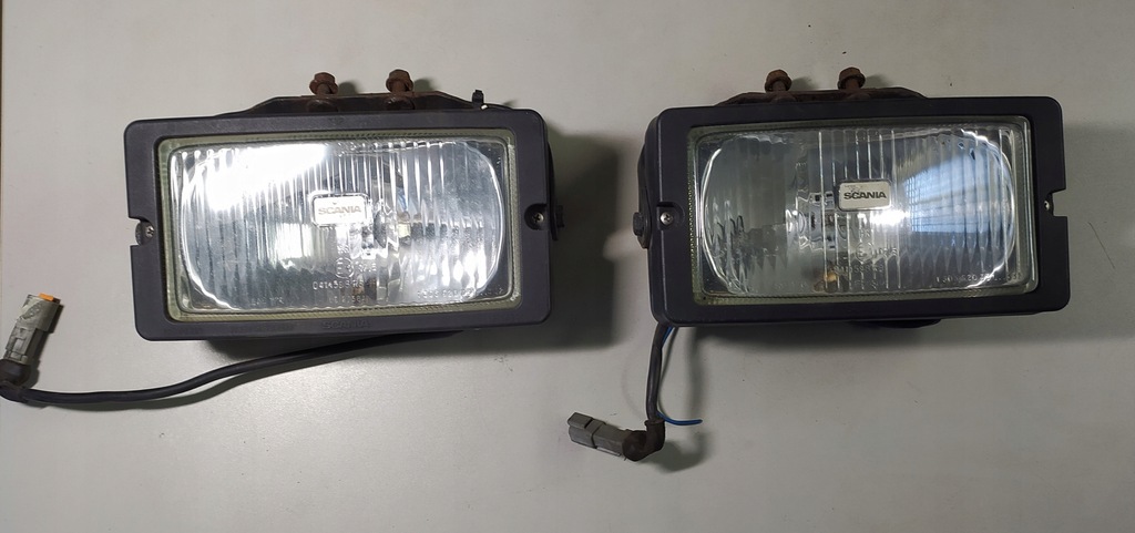 фото №1, Scania r 420 протитуманна фара верхній + кронштейн
