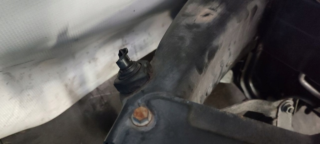 фото №12, Pas передний усилитель mercedes w220 3,7 v6