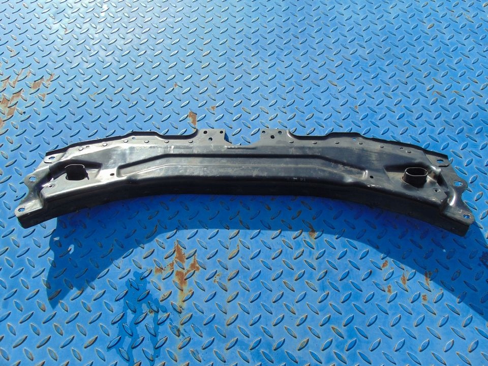 фото №4, Mercedes r-klasa w251 3.0 v6 cdi pas передний усилитель