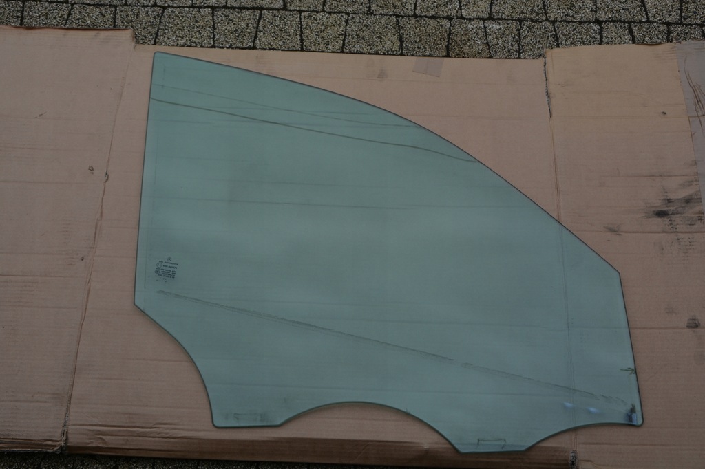 фото №1, Стекло правый перед mercedes ml w166