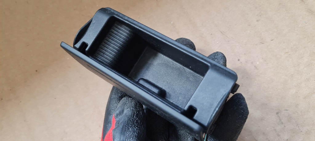 фото №9, S6 c7 4g a6 пепельница дверь левая левый задняя led 4g8857405a a7 4g s7