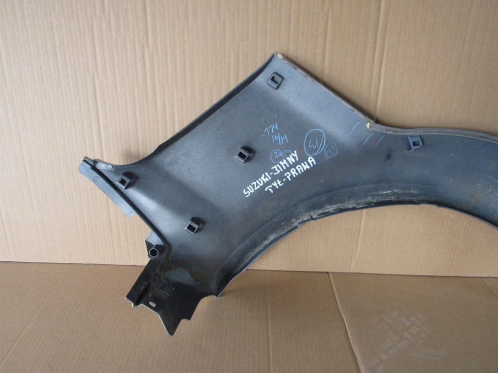 фото №5, Suzuki jimny молдинг крила задня права