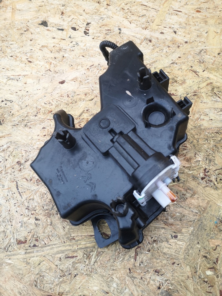 фото №1, Toyota proace бак жидкость dpf fap 9852190880