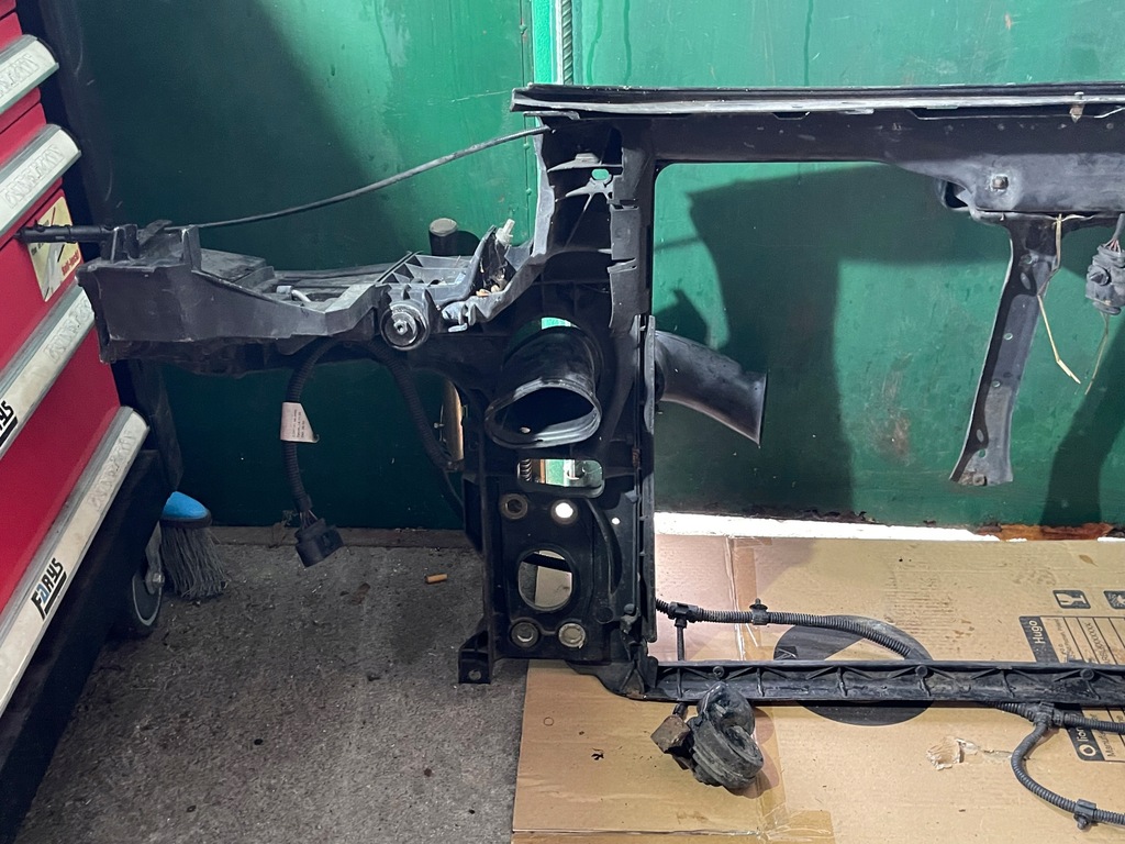 фото №6, Porsche cayenne 7l pas передній підсилювач передній оригінальні