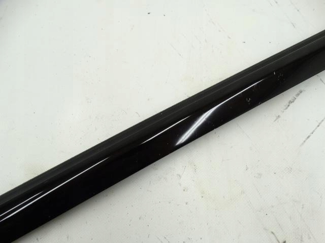 фото №4, Молдинг скребок двері правий задня mercedes w213 e300 lift