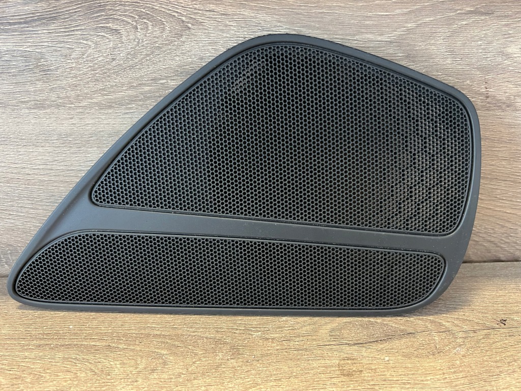 фото №1, Накладка накладка ліва задня audi a8 d4 4h0868451