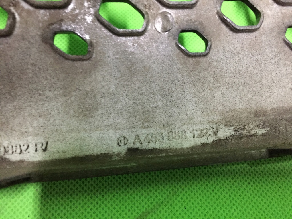 фото №4, Smart fortwo iii 2015 решітка радіатора решітка радіатора