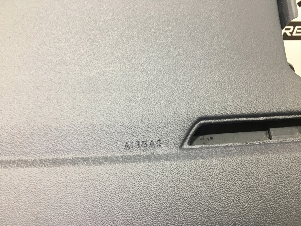 фото №5, Volkswagen vw taigo 2g7 мягкая серая приборная панель консоль подушка безопасности подушки безопасности ремни