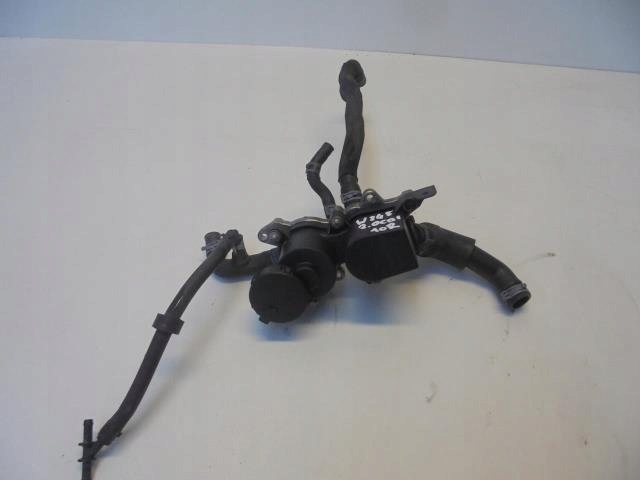 фото №1, Вентиляция картера масла mercedes w245 2.0 cdi