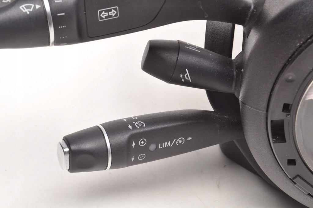 фото №4, Mercedes w205 перемикач комбінований стрічка a2059008312