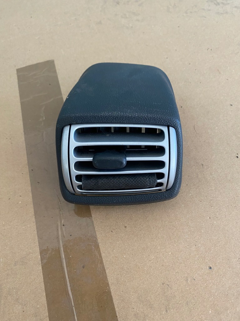 фото №1, Решітка обдув smart fortwo ii 451 a4518300154