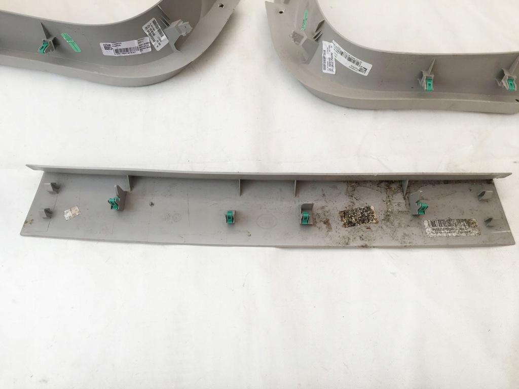 фото №13, Chrysler pacifica 17- захист кришки багажника задня