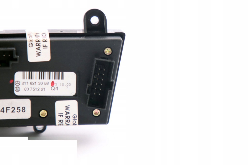 Mercedes w211 датчик парковки бампера Цена