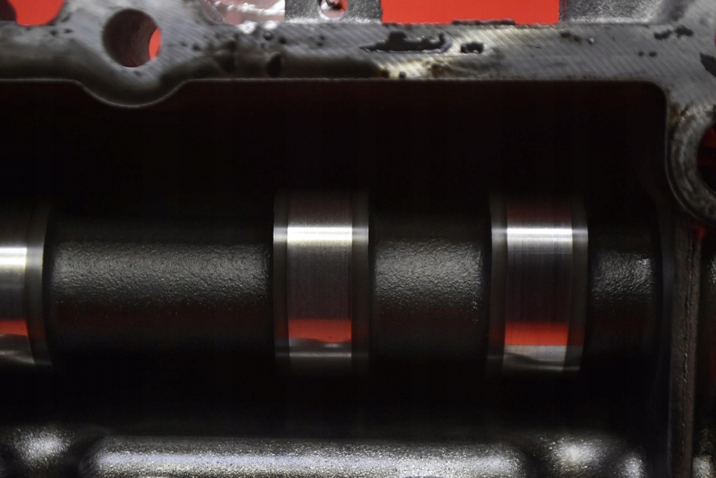 Крышка клапанов корпус валы 55565668 opel insignia a 2.0 cdti 130km 08-14 с Разборки