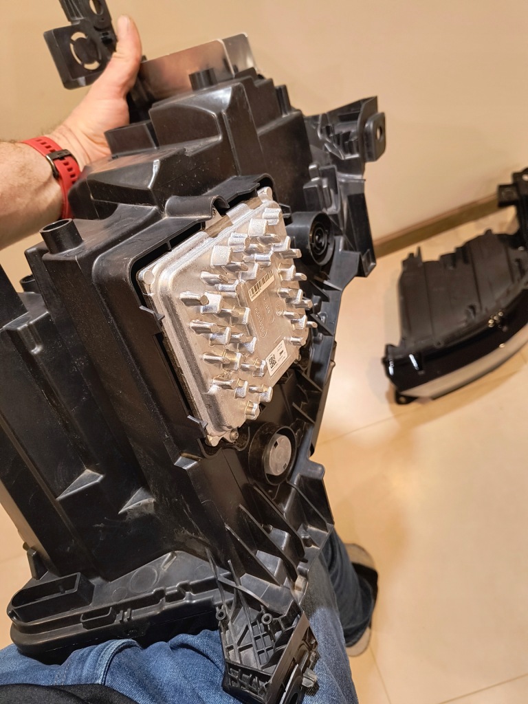 Фара левая правый  full led opel mokka b рестайлинг  2025 9867455880 Киев