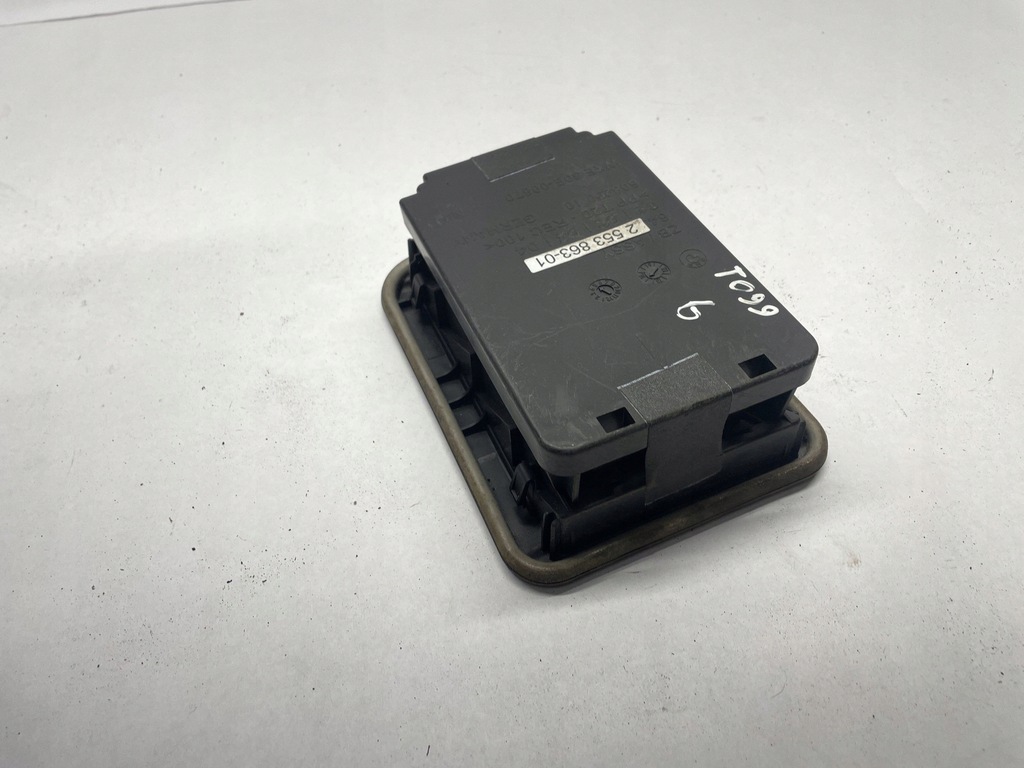 фото №8, Bmw 2 f46 решітка вентиляційна 2553863 2015